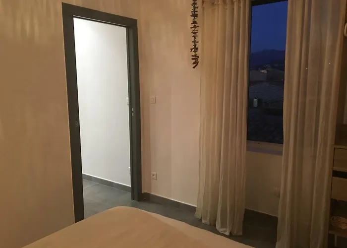Casaradriimas, Un Cocon Au Coeur Du Centre * Propriano (Corsica)